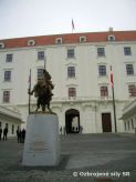 Privtanie estnou strou OS SR na Bratislavskom hrade